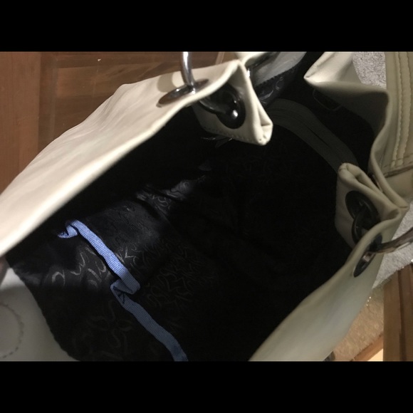 Tan Purse - Picture 3 of 5